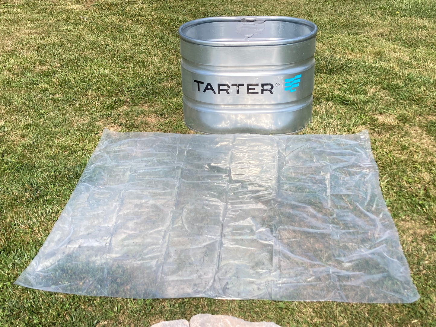 70gal 5 Liners  2 Elastic Bands for rugged stock tank liners